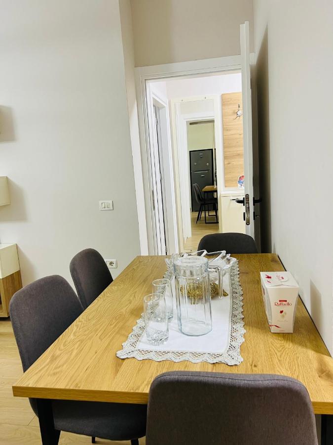 Lovely Apartment, Free Parking Tiranë Luaran gambar